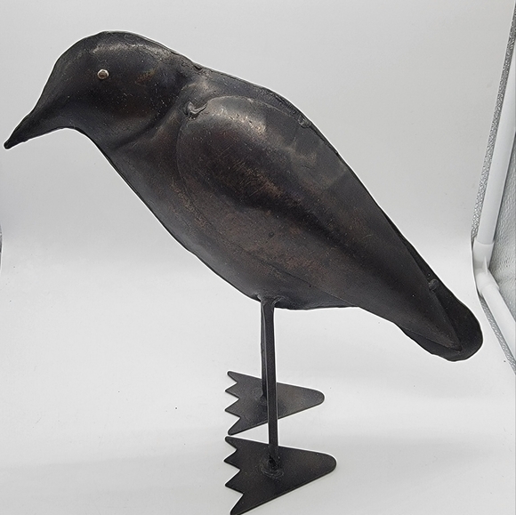 VINTAGE metal Raven and coaster set - Picture 6 of 7